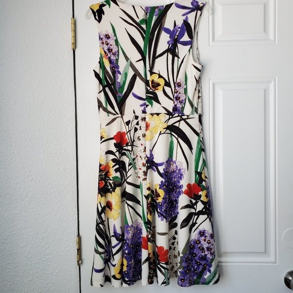 BEAUTIFUL FLORAL SLEEVELESS TOMMY HILFIGER DRESS SIZE 6 - Picture 15 of 16